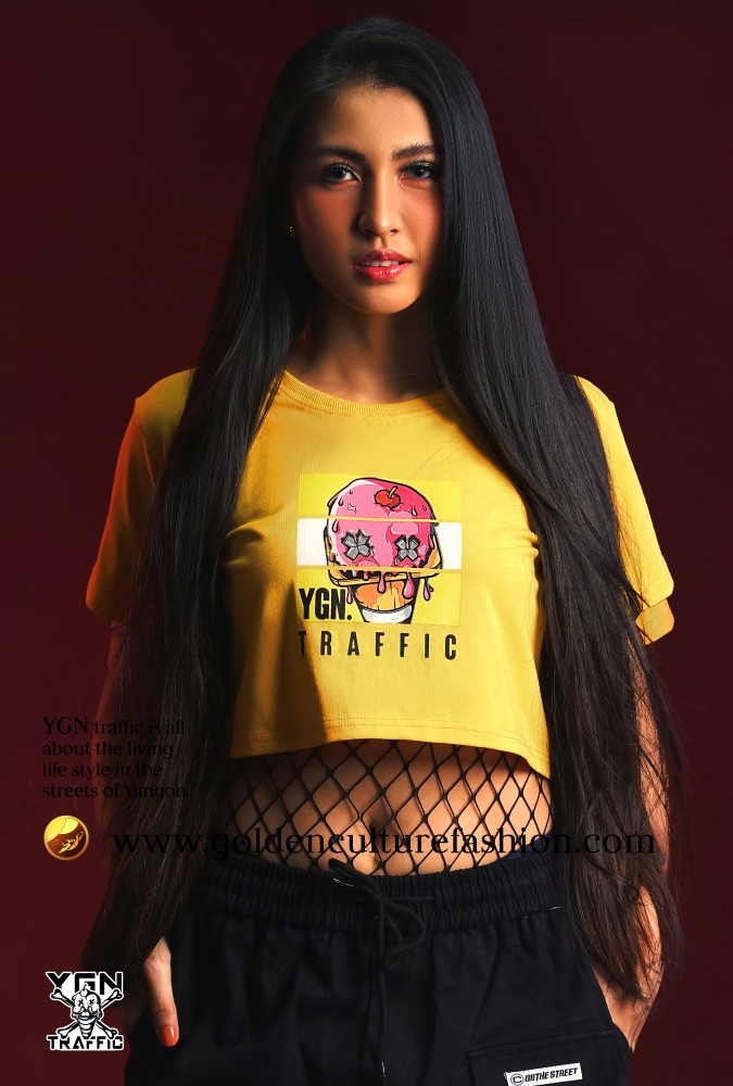Ice -Cream Melt YGN Traffic Crop Top T-shirt (Black)